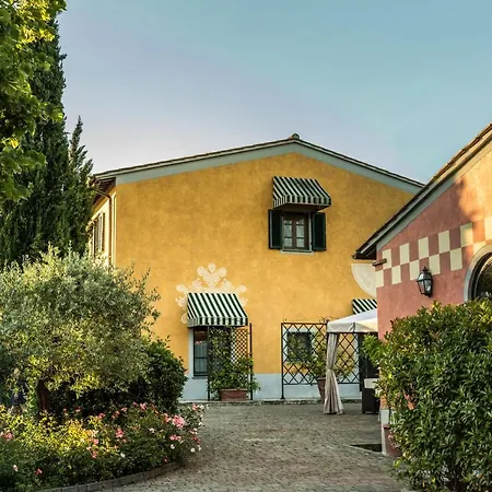Sleeps 4 * Monterappoli